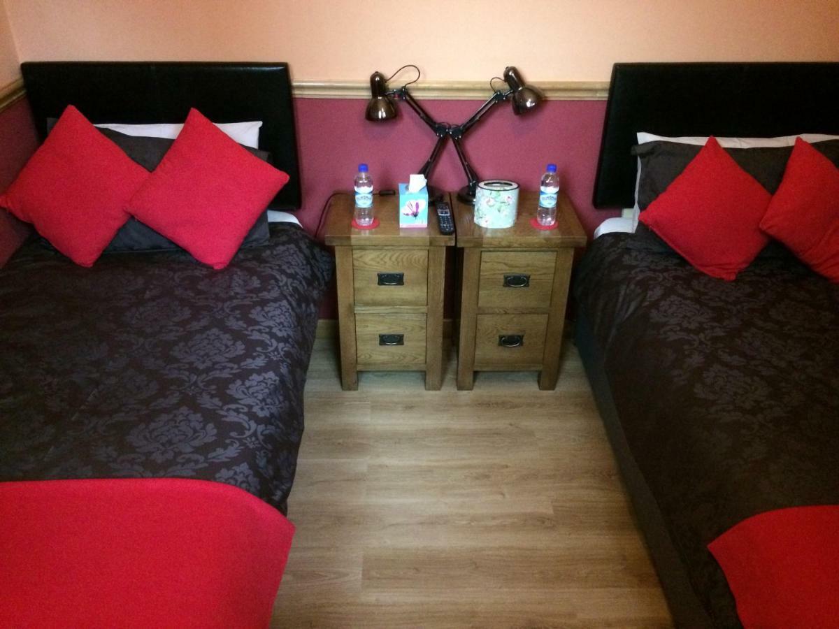 Leven And Linnhe Apartments, West Highland Way Holidays Kinlochleven Eksteriør billede